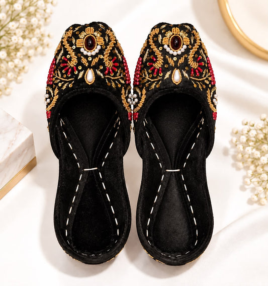 Black Embroidered Beaded Jutti – Traditional Pakistani